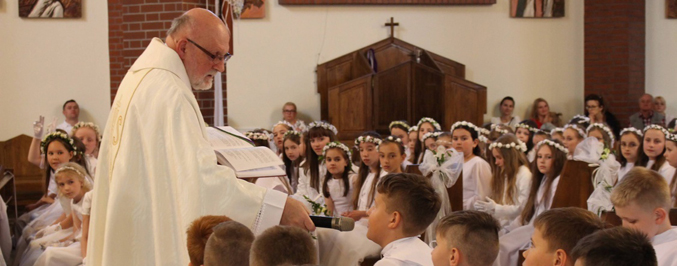 O Papieskim Dziele Misyjnym podczas białego tygodnia opowiedział dzieciom ks. Krzysztof Czermak (zdj.Krystian Zgraja)