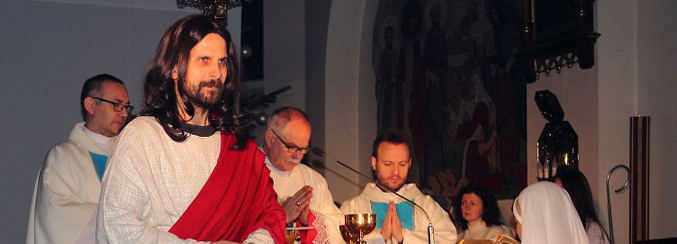 21 stycznia 2018 r. GRUPA25+ wystawiła misterium Tajemnica Eucharystii w kościele pw. Św. Prokopa Opata w Jadownikach (zdj. Dariusz Toroń).
